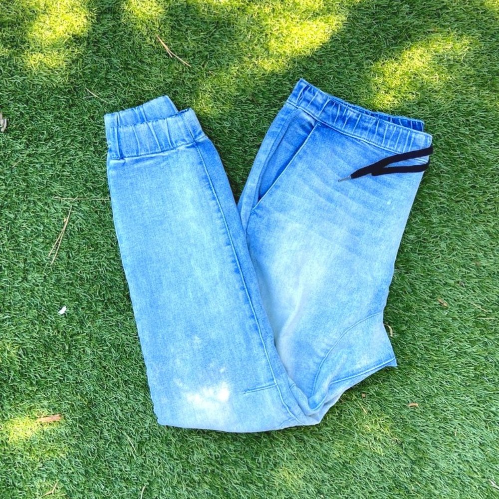 PacSun Light Indigo Denim Jogger Pants